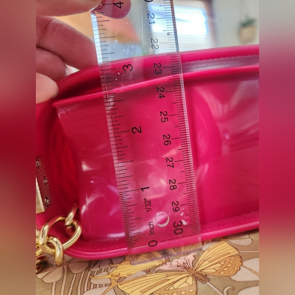 Purse - Picture 2 of 16